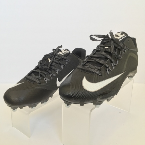 nike alpha football shoes